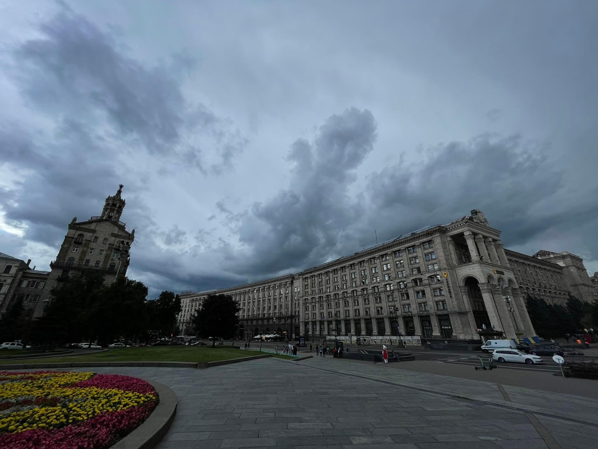 Киев 12.07.2022 накрыли гроза и град – фото и видео последствий непогоды