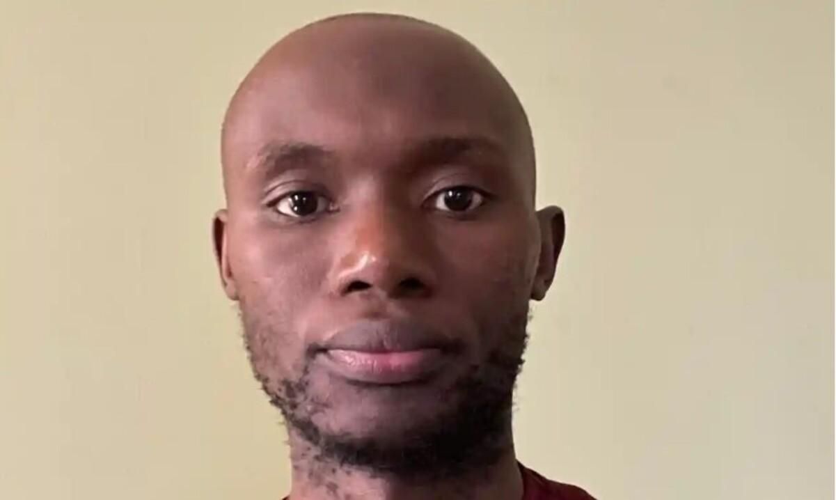 Боевики держат в плену Суэди Муркези из США, похищенного в Херсоне Боевики держат в плену Суэди Муркези из США, похищенного в Херсоне