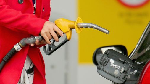 Цена бензина, автогаза и дизеля снизилась: какая стоимость горючего АЗС 14 июля