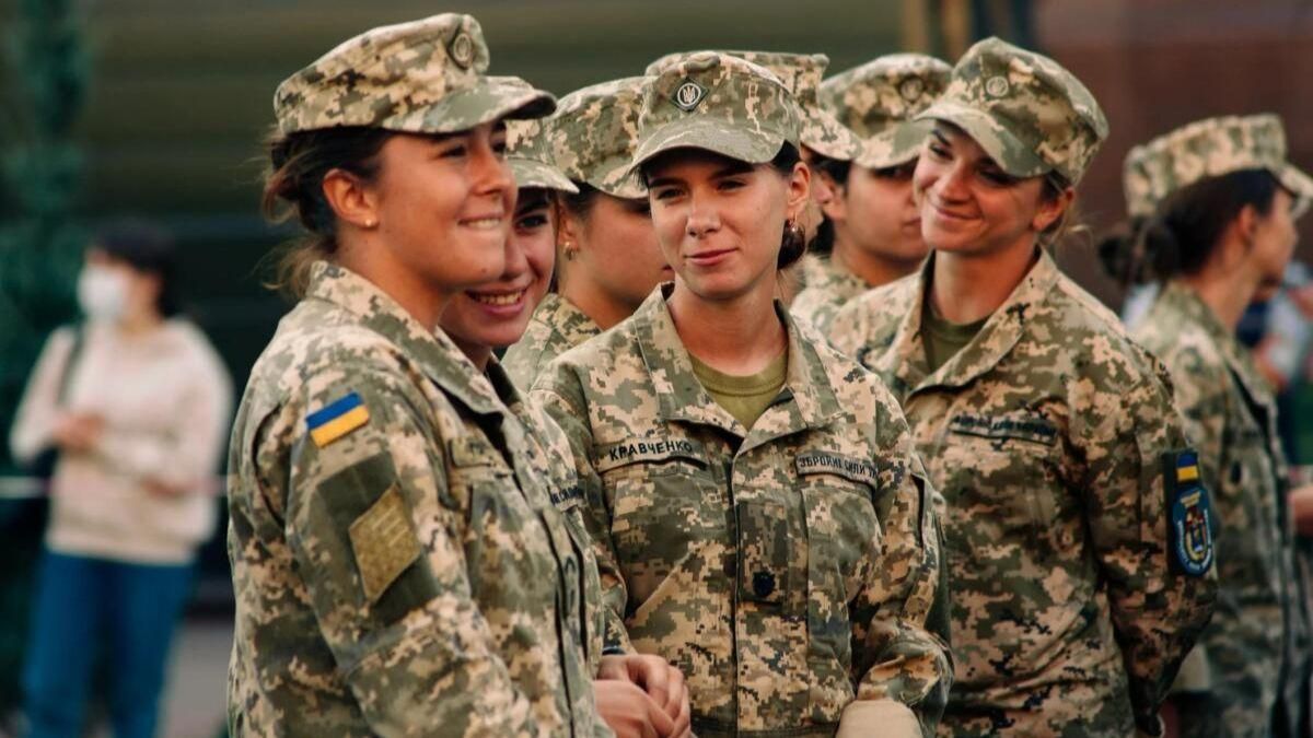 В Украине могут изменить дату взятия женщин на военный учет – когда стартует процесс В Украине могут изменить дату взятия женщин на военный учет – когда стартует процесс