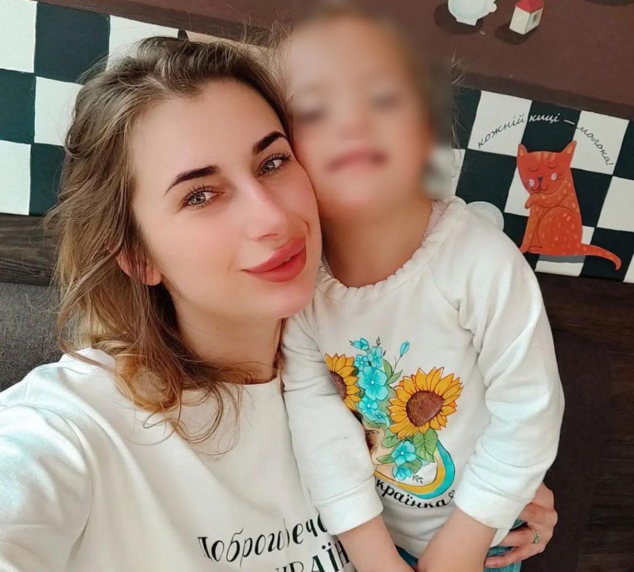 Обстрел в Виннице - мать девочки Лизы еще не знает, что ее дочь убила ракета - 24 Канаа - 24 Канал Обстрел в Виннице - мать девочки Лизы еще не знает, что ее дочь убила ракета - 24 Канаа - 24 Канал