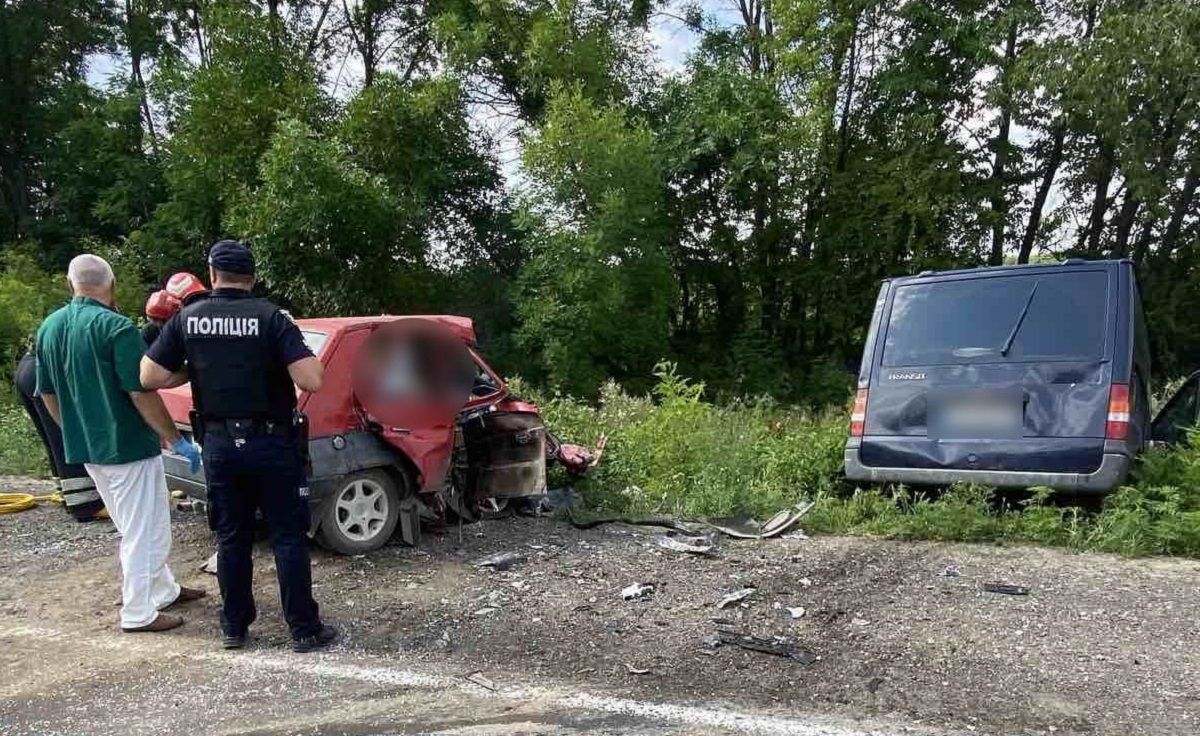 Военный с семьей погибли в ДТП Военный с семьей погибли в ДТП