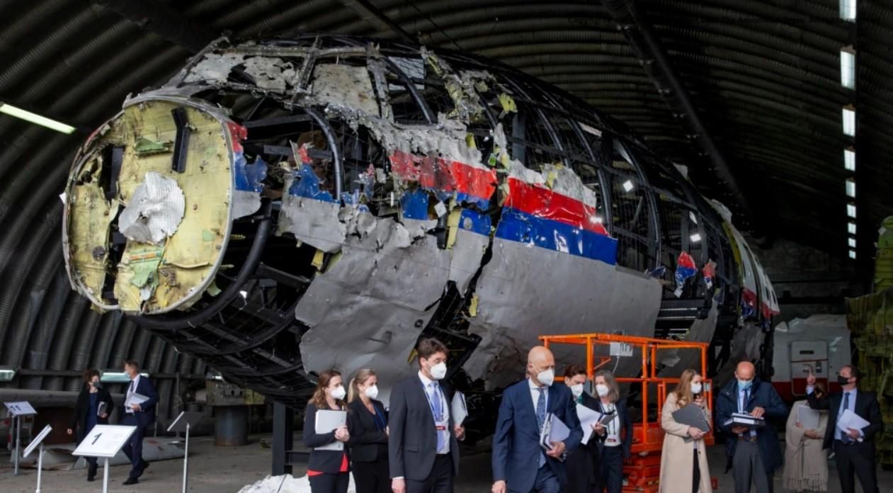 Зеленський та МЗС про 8 роковини збиття MH17 Зеленський та МЗС про 8 роковини збиття MH17