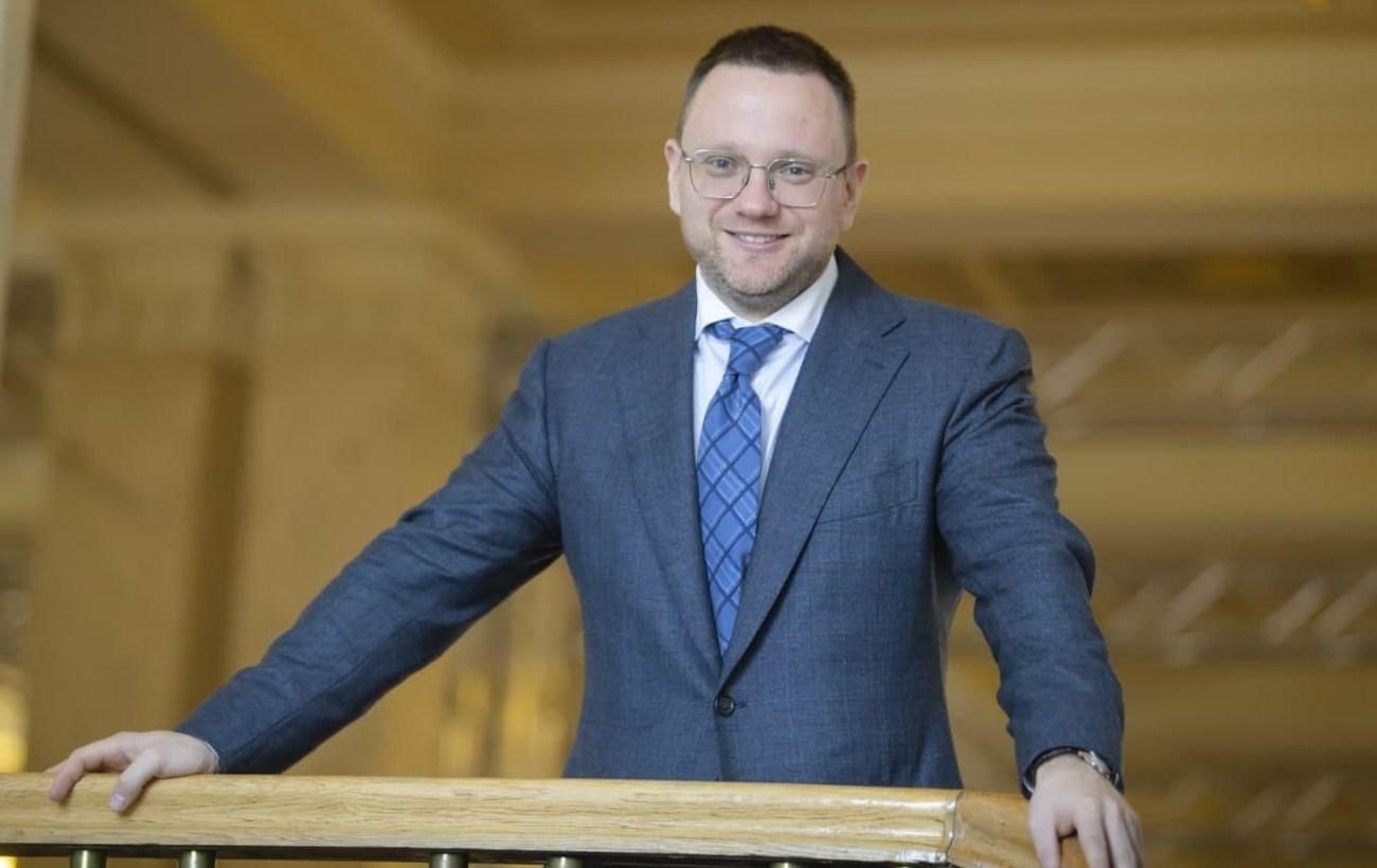 В цілому влада робить досить правильні кадрові рішення, вважає політик В цілому влада робить досить правильні кадрові рішення, вважає політик