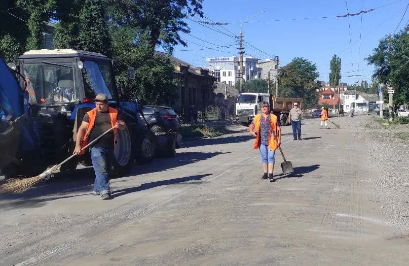 Николаев Николаев