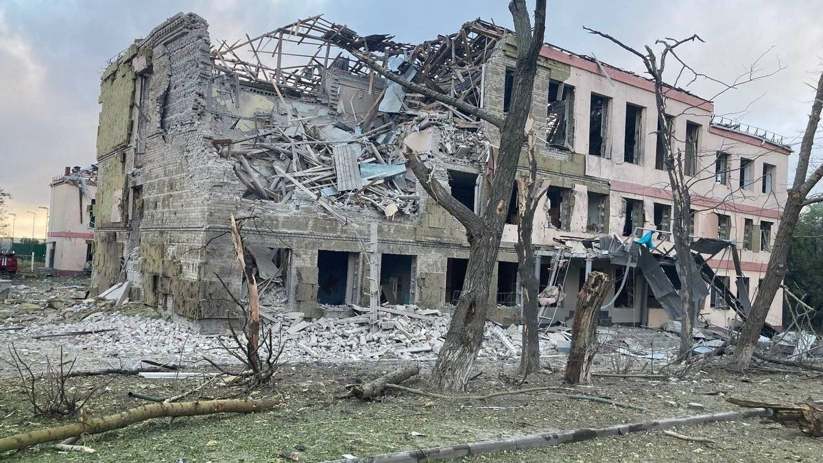 россияне не прекращают обстрелы Донбасса россияне не прекращают обстрелы Донбасса