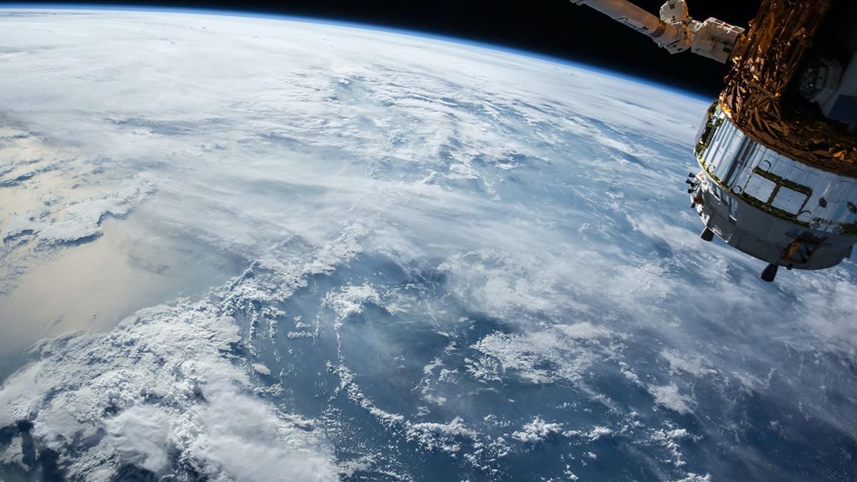 Китай звинуватив США у мілітаризації космосу та крадіжці розвідданих - Техно Китай звинуватив США у мілітаризації космосу та крадіжці розвідданих - Техно