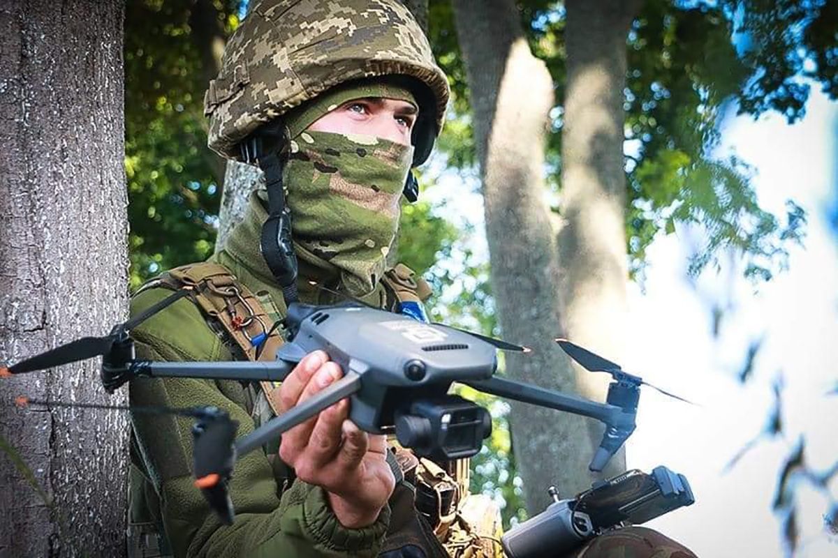 Враг дальше ведет воздушную разведку на границе с Волынью: местных просят не ходить в леса Враг дальше ведет воздушную разведку на границе с Волынью: местных просят не ходить в леса