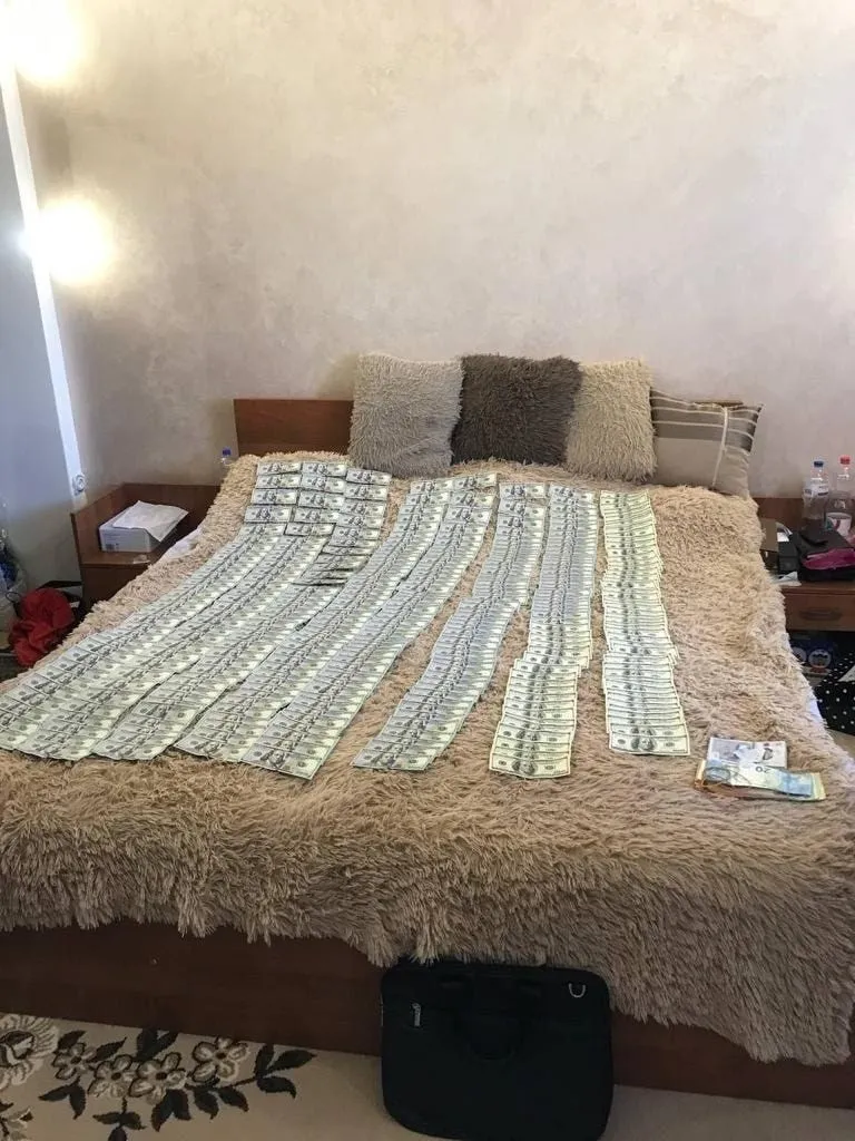 Тернопільщина Привласнені гроші Тернопільщина Привласнені гроші