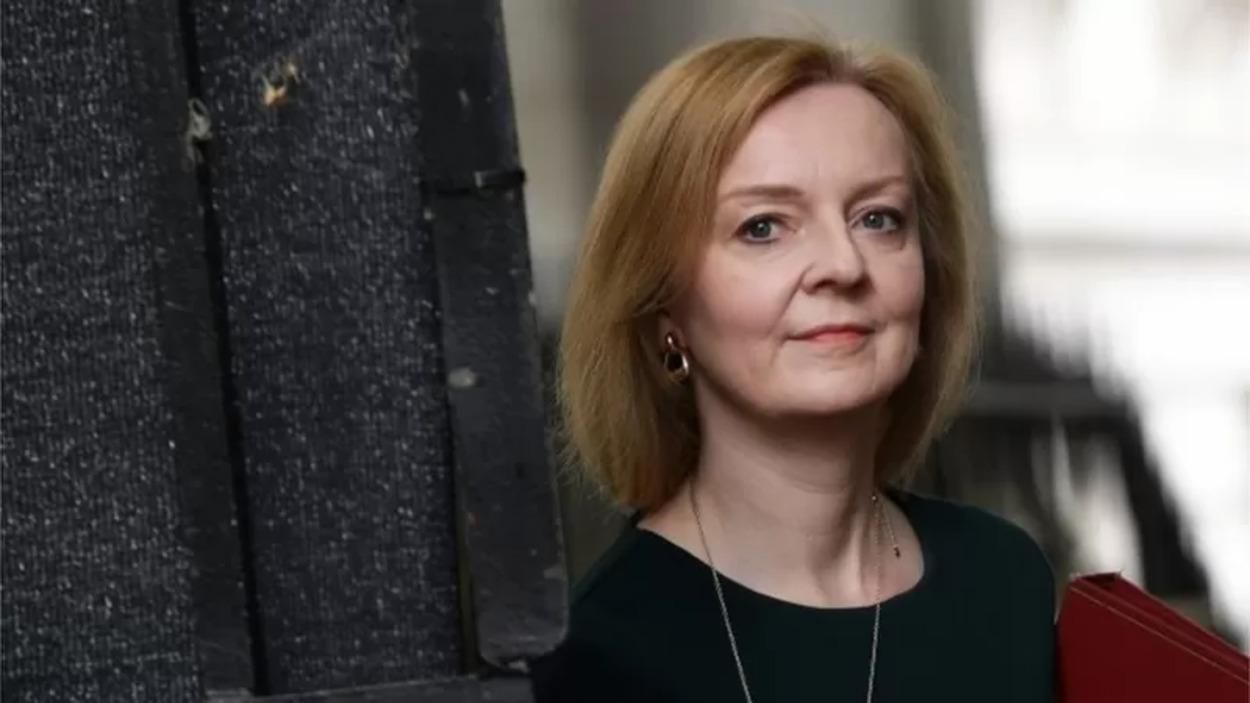 Помощь Украине от Британии - что сделает Трасс, если станет премьером после Джонсона - 24 Канал Помощь Украине от Британии - что сделает Трасс, если станет премьером после Джонсона - 24 Канал