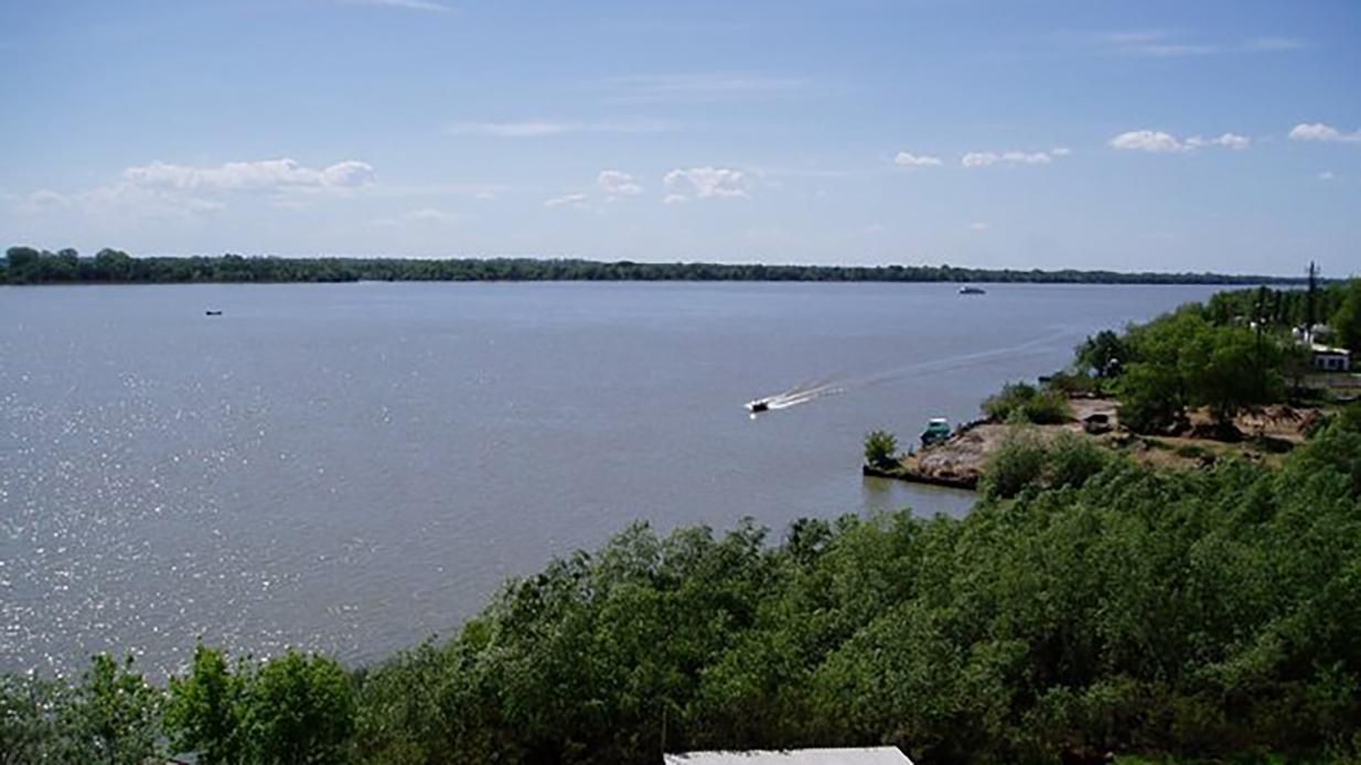 Лоцманський катер ВМС підірвався у гирлі Бистре сьогодні 31.07.2022 - Новини України Лоцманський катер ВМС підірвався у гирлі Бистре сьогодні 31.07.2022 - Новини України