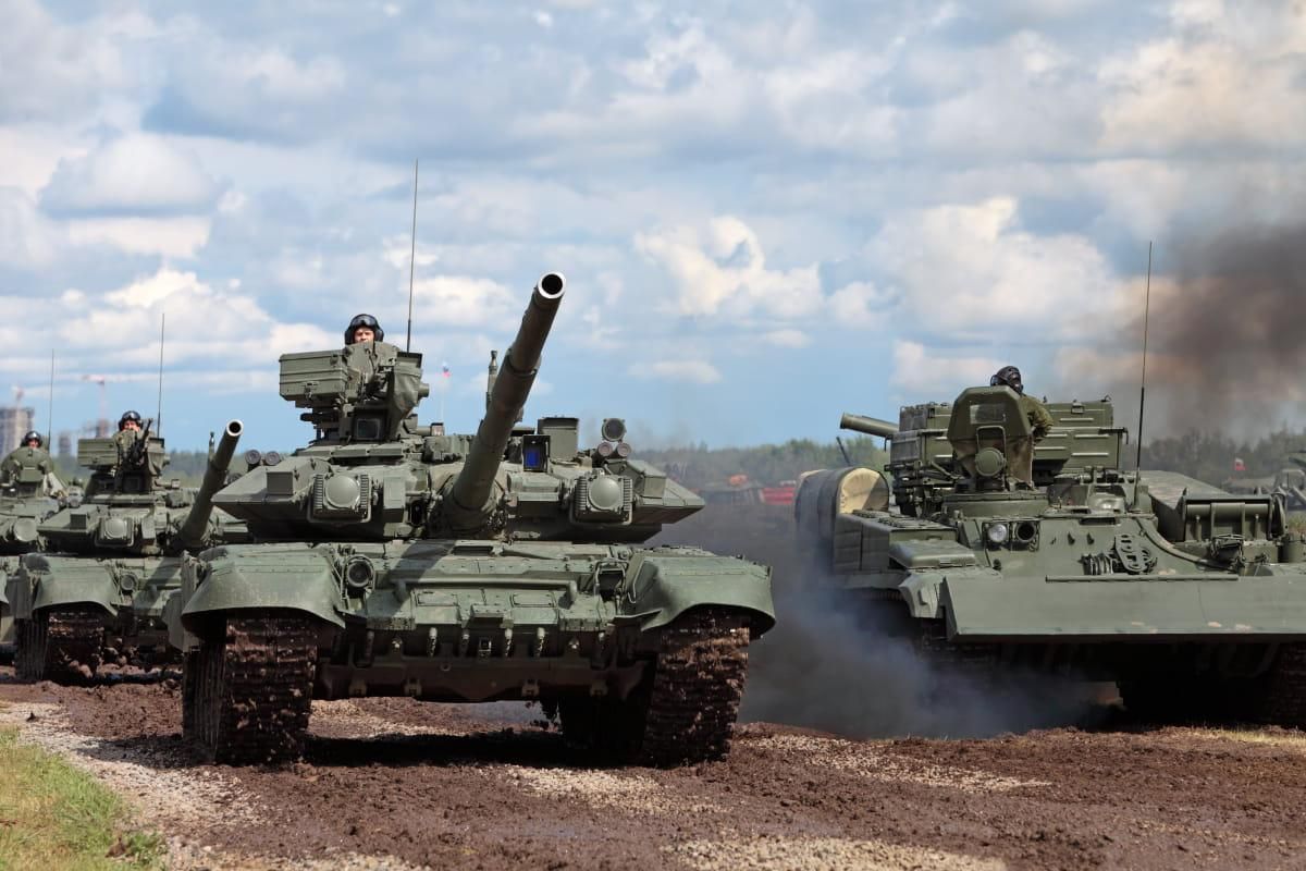 росія перекидає війська до Криму - далі вони підуть на Південь України