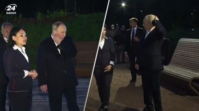 Комары закусали: в сети заметили странное поведение немощного путина