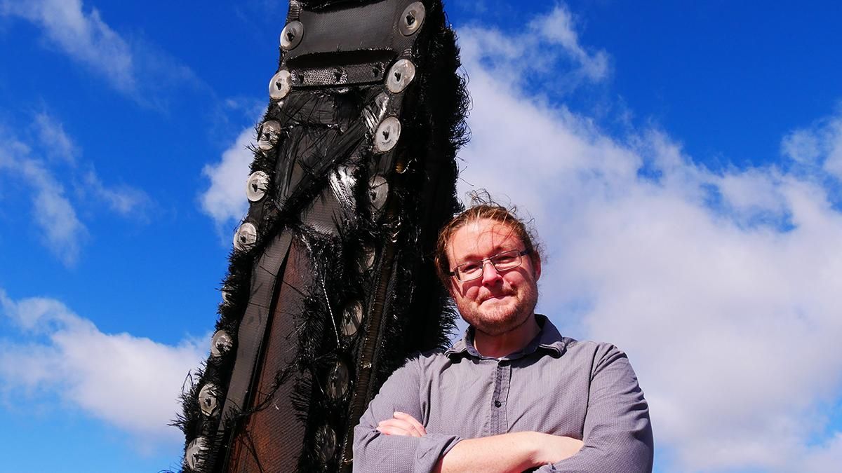 В крышу австралийской фермы влетел обломок косминого корабля SpaceX - Техно В крышу австралийской фермы влетел обломок косминого корабля SpaceX - Техно