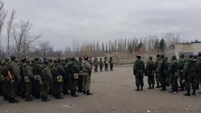 Путинские смертники: в Запорожскую область привезли отряд 55-летних казаков из Бурятии