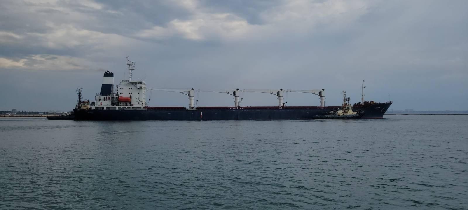 З порту Одеси вирушило перше судно із розблокованим зерном