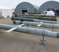 Скільки насправді коштують ракети "Калібр", якими росія закидає Україну