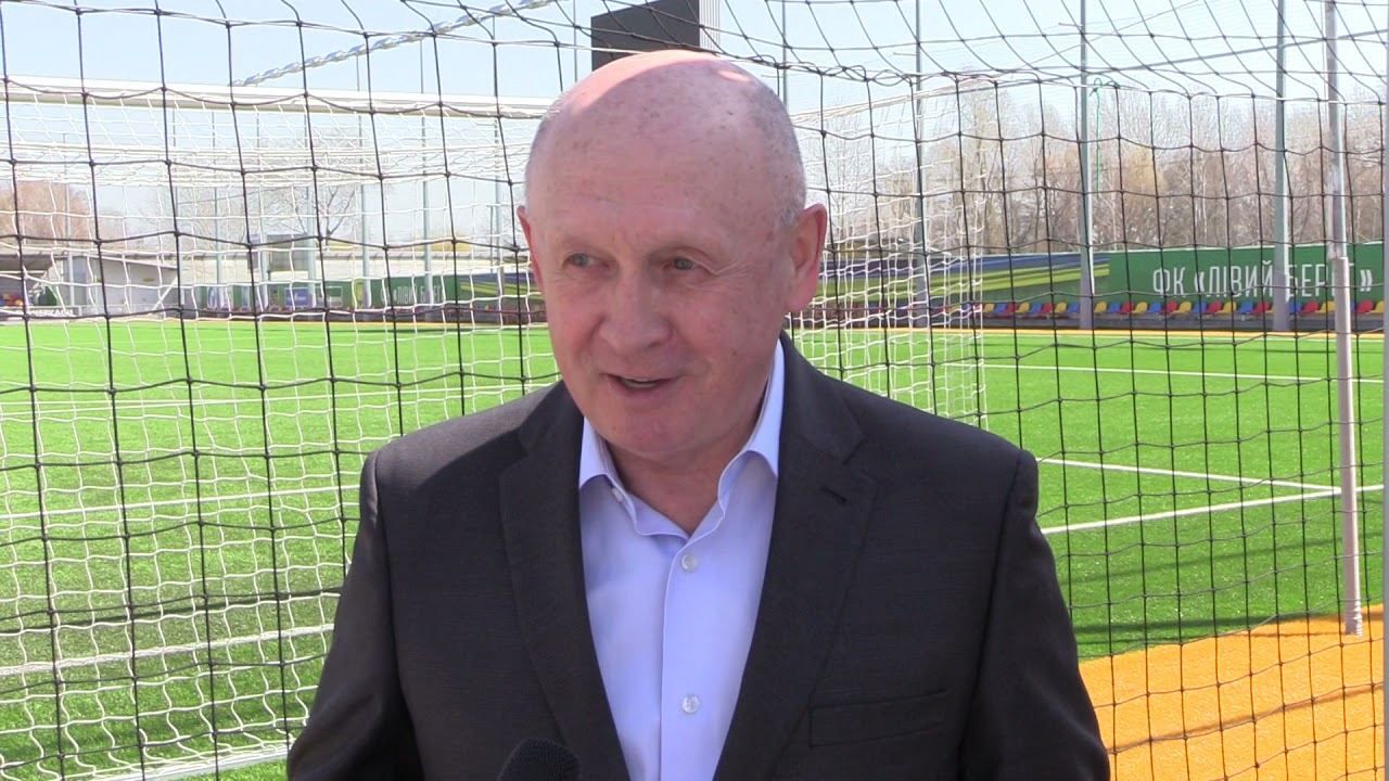 Мільйон доларів та шалені бонуси, – екстренер Маріуполя про угоду з Ахметовим