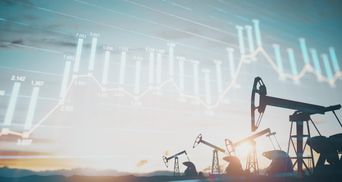 Нефть продолжает обесцениваться: цена на рынке
