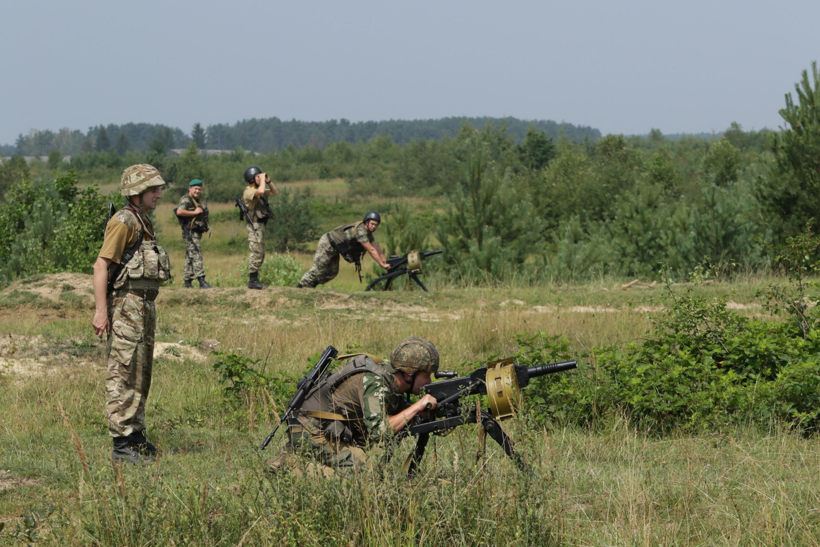 Українські військові