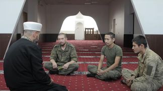 Вы действительно думаете, что это джихад, – муфтий Крыма провел беседу с пленными россиянами
