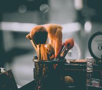 Макияж без ущерба: как легко почистить кисти для макияжа дома