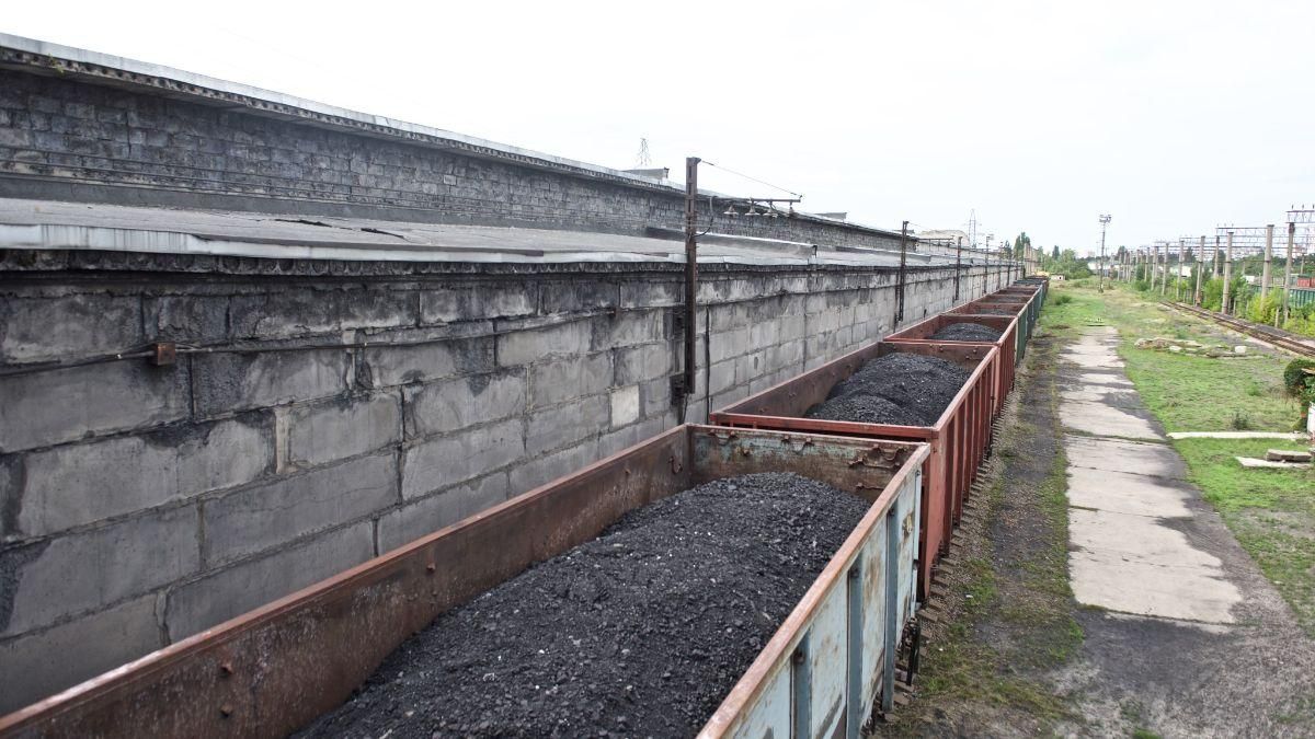 В Україну прибули 39 вагонів з вугіллям з Австралії