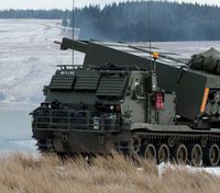 Буде вдвічі більше: Британія відправить в Україну нові системи РСЗВ M270