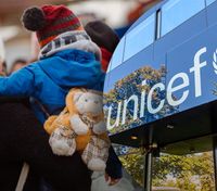 ЮНИСЕФ приостановит прием заявок на выплаты для украинских семей