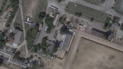 З'явилися супутникові фото знищених позицій росіян біля ЗАЕС