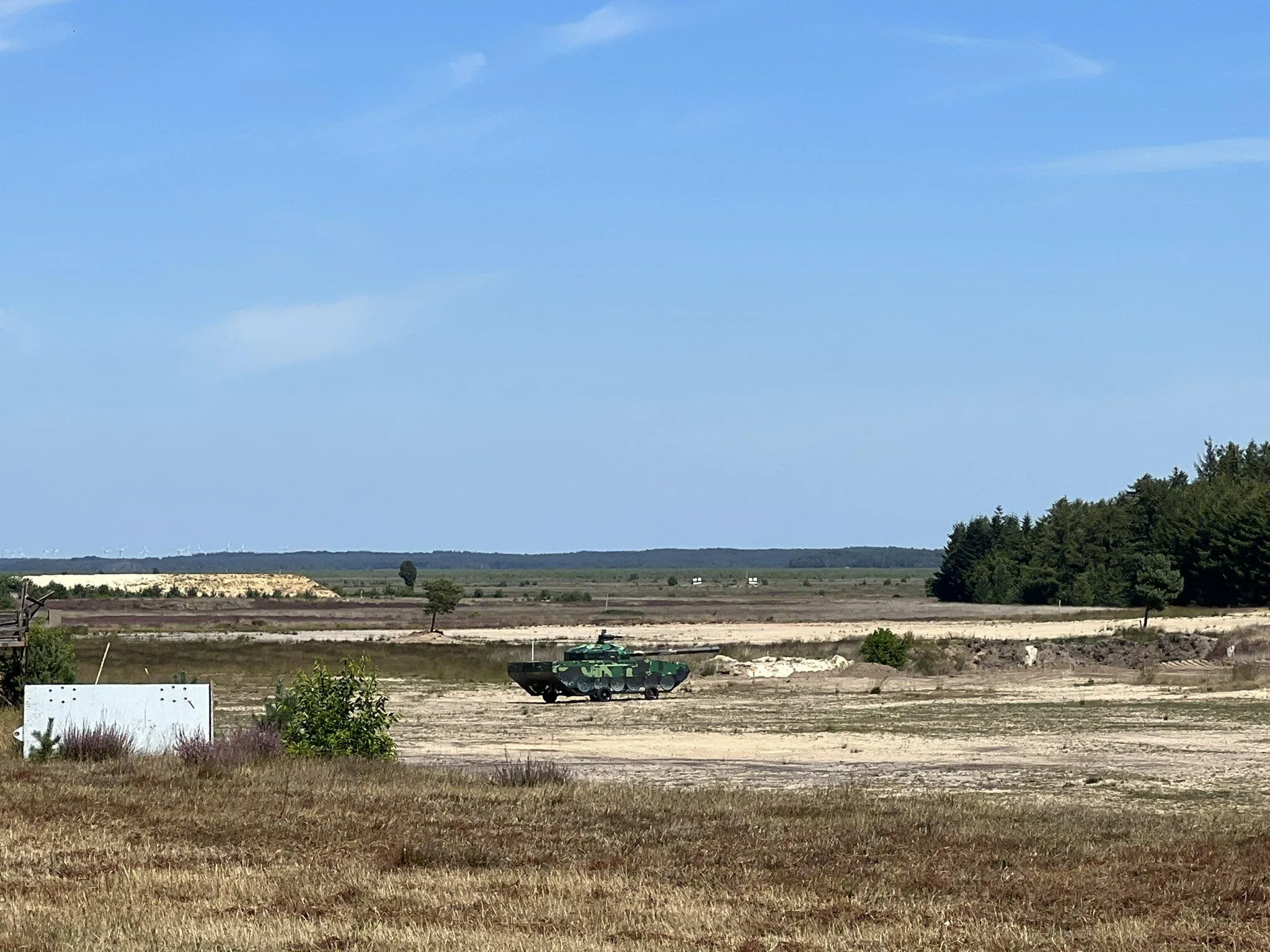 Німецька армія отримала повнорозмірні мішені у вигляді російських танків