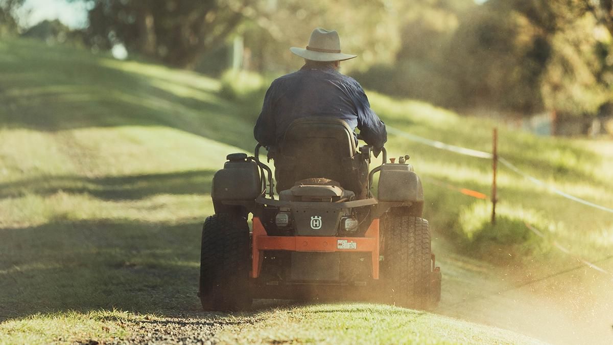 Из-за газонокосилки произошел масштабный разлив нефти в США - Техно Из-за газонокосилки произошел масштабный разлив нефти в США - Техно