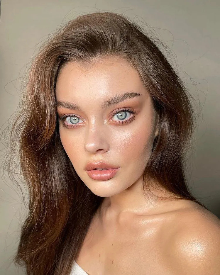 Монохромный макияж Монохромный макияж