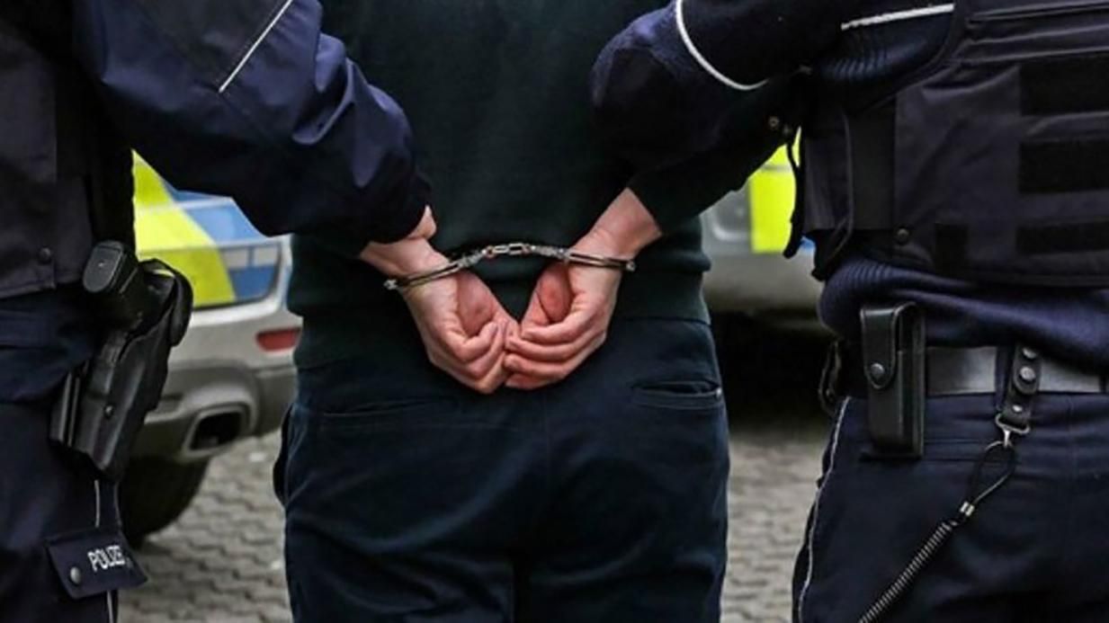 Поліція затримала одесит, який підтримував війну Росії проти України - 24 Канал Поліція затримала одесит, який підтримував війну Росії проти України - 24 Канал