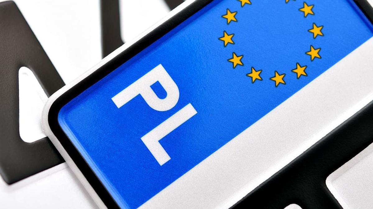 Які штрафи передбачені за невідповідність автомобільного номера в Польщі