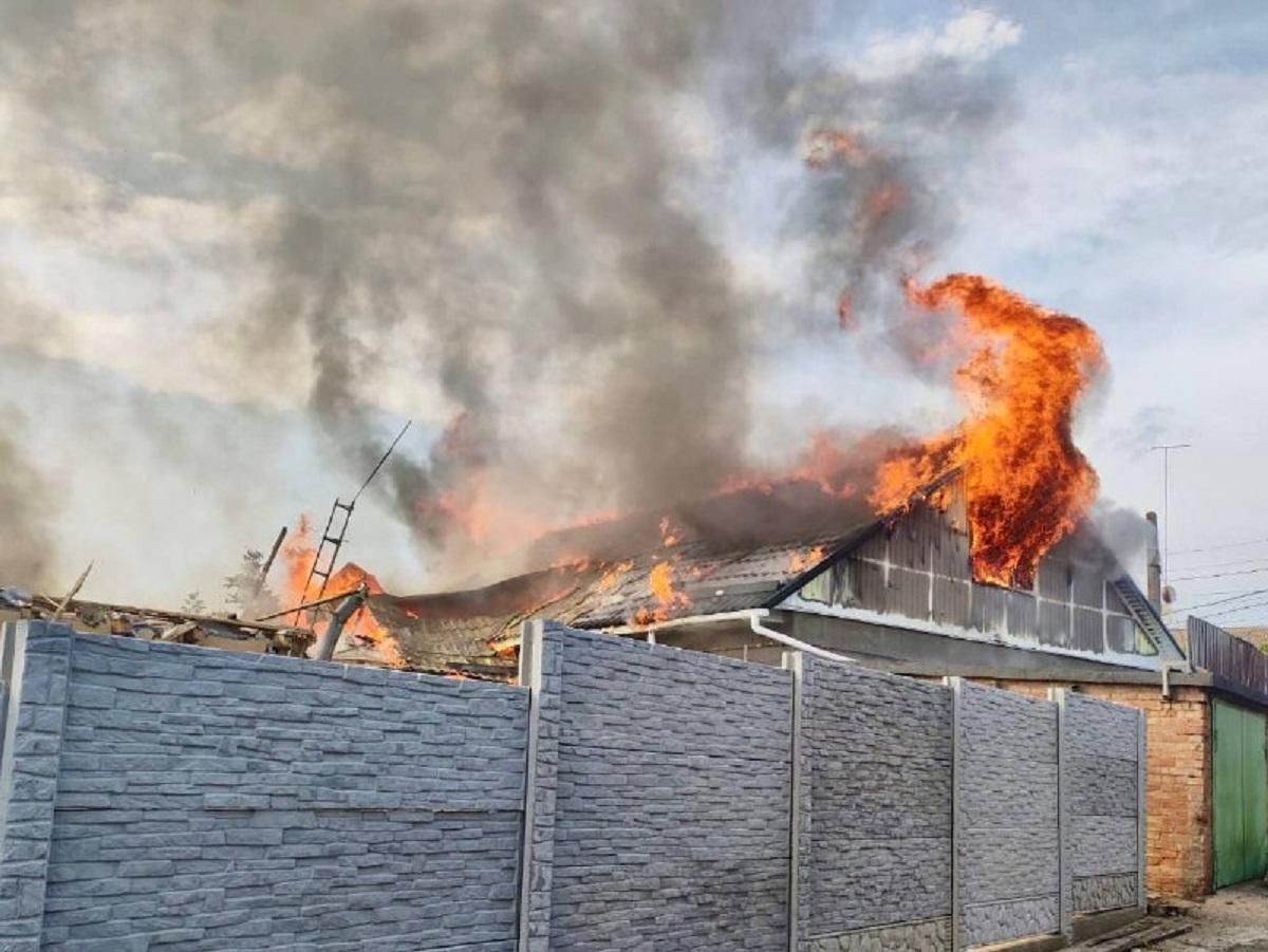 В Никополе слышны взрывы В Никополе слышны взрывы