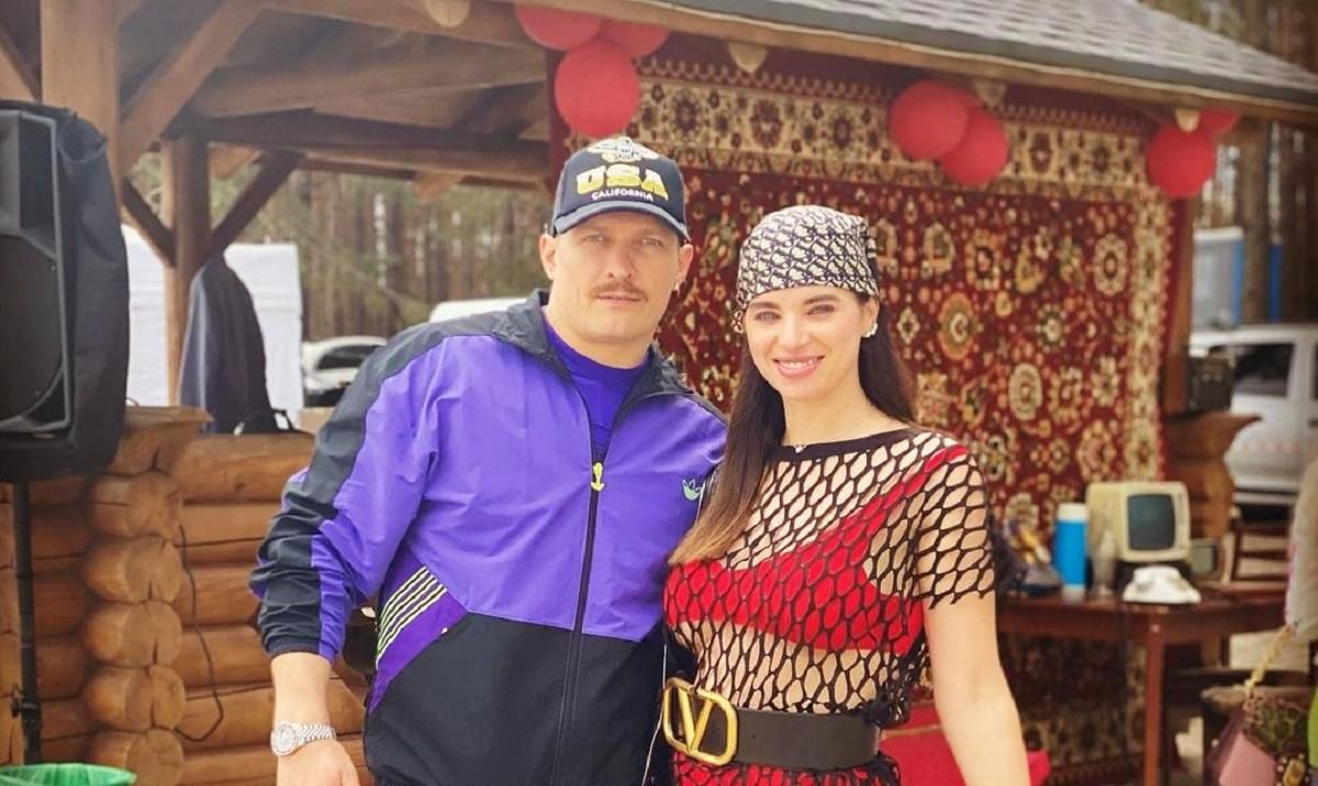 На каком языке общаются в семье Усика