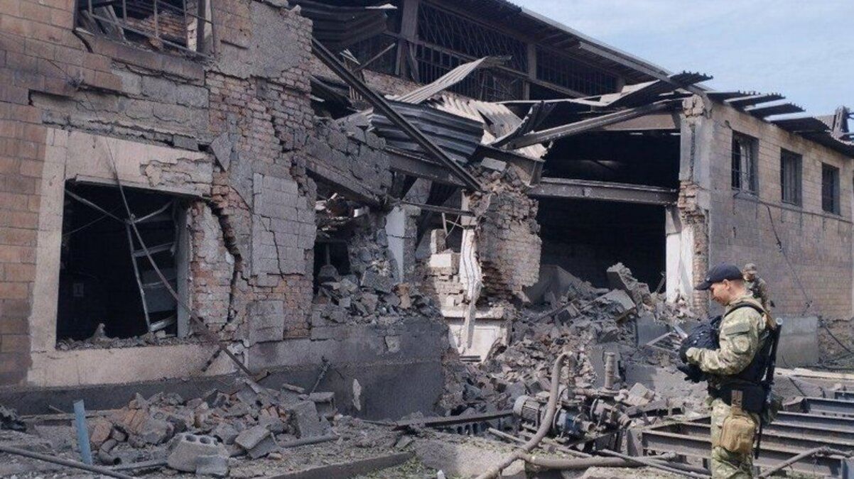 Последствия обстрела Донбасса, фото иллюстративный.