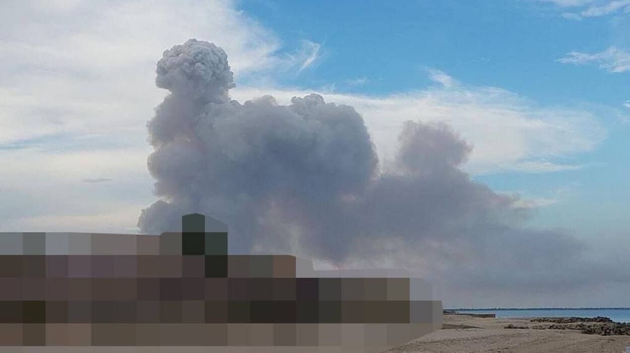 Вибухи на російських складах - в Кирилівці ЗСУ влаштували окупантам чергову бавовну - 24 Канал Вибухи на російських складах - в Кирилівці ЗСУ влаштували окупантам чергову бавовну - 24 Канал