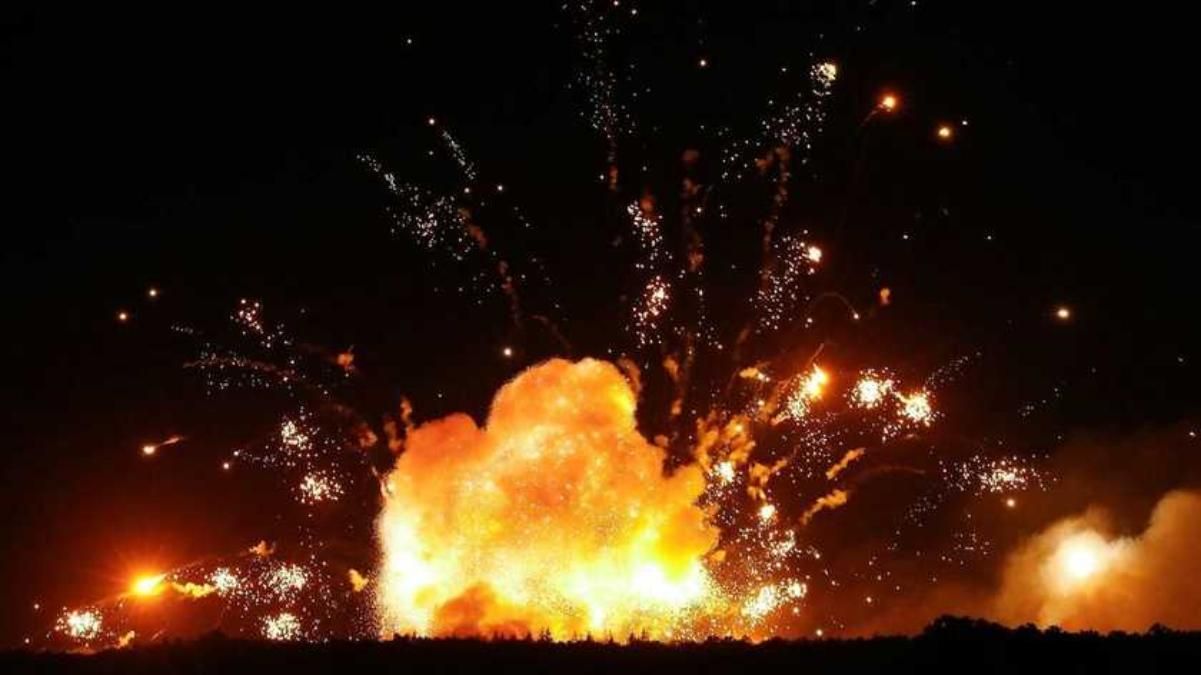 В оккупированных Новой Каховке и Амвросиевке прогремели взрывы - 24 Канал В оккупированных Новой Каховке и Амвросиевке прогремели взрывы - 24 Канал