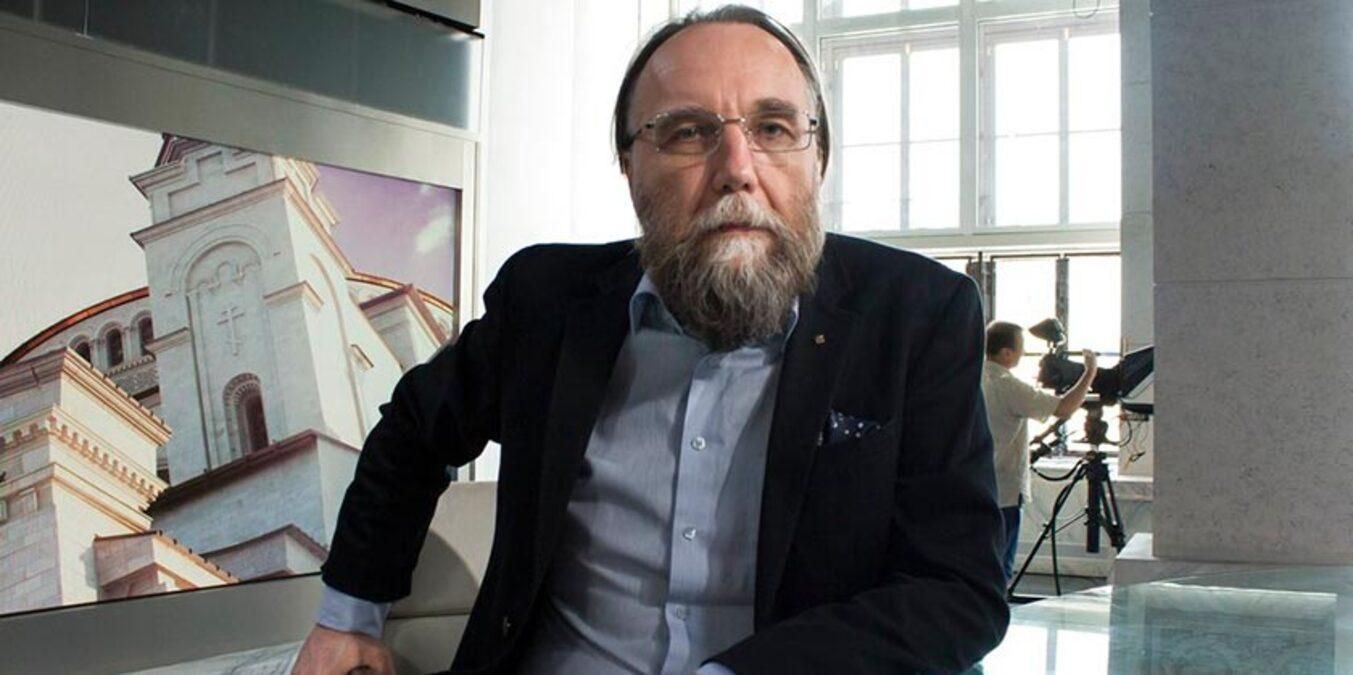 Джип доньки Дугіна вибухнув під Москвою - що відомо про інцидент з дочкою ідеолога Путіна - 24 Канал Джип доньки Дугіна вибухнув під Москвою - що відомо про інцидент з дочкою ідеолога Путіна - 24 Канал