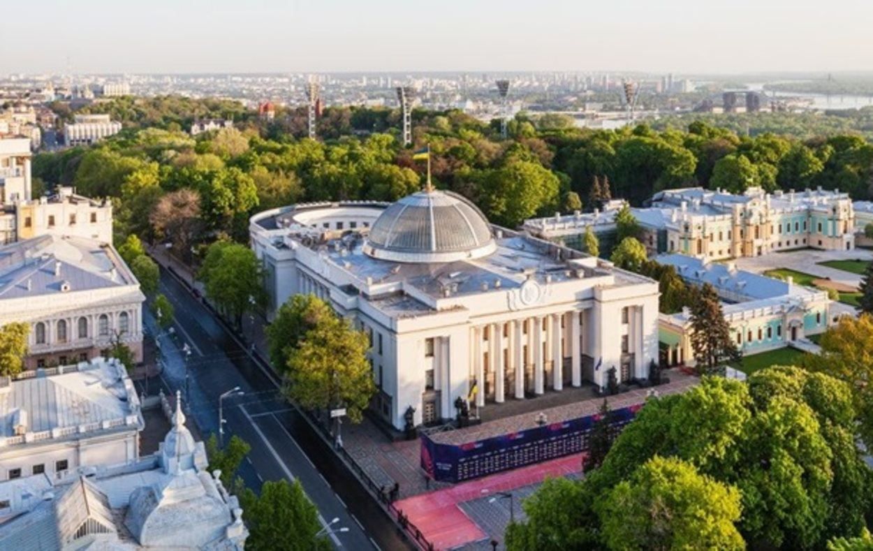 Обстрел на День Независимости - работникам Правительственного квартала советуют работать с домом - 24 Канал Обстрел на День Независимости - работникам Правительственного квартала советуют работать с домом - 24 Канал