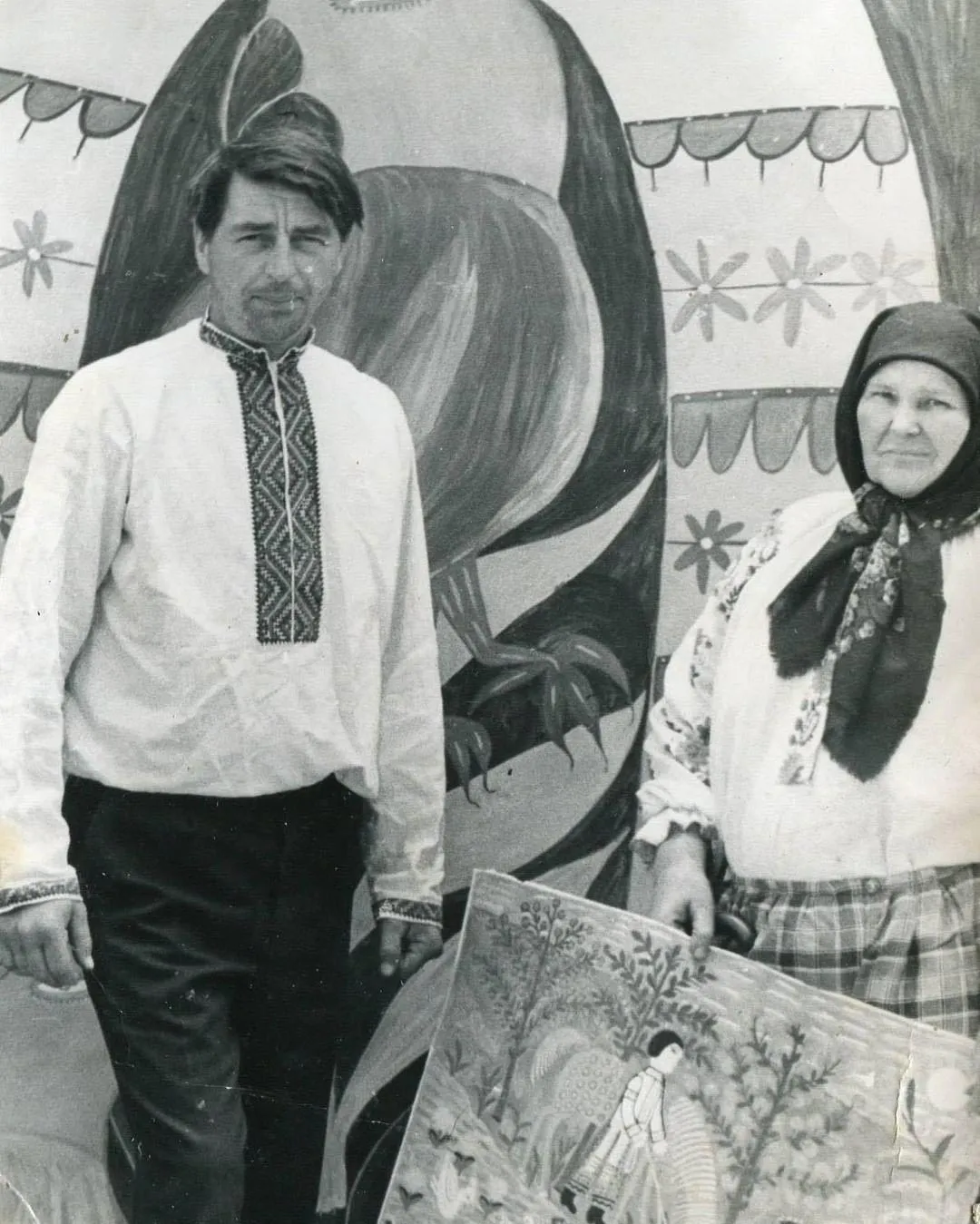 Мария Примаченко с сыном Федором
