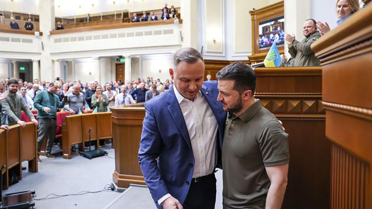 Польща надала допомогу Україні на 2,1 мільярда євро - військова допомога Україні - 24 Канал Польща надала допомогу Україні на 2,1 мільярда євро - військова допомога Україні - 24 Канал