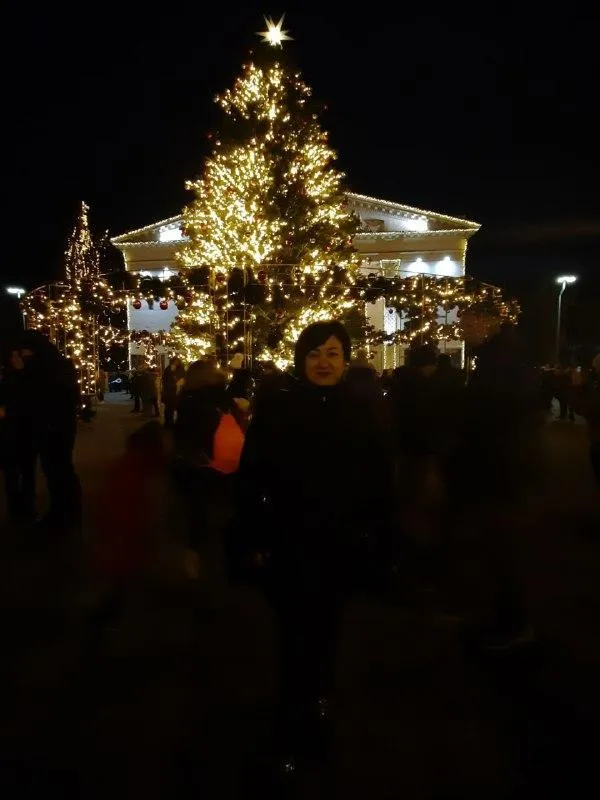 Життя Оксани у Маріуполі до 24 лютого 2022 року Життя Оксани у Маріуполі до 24 лютого 2022 року