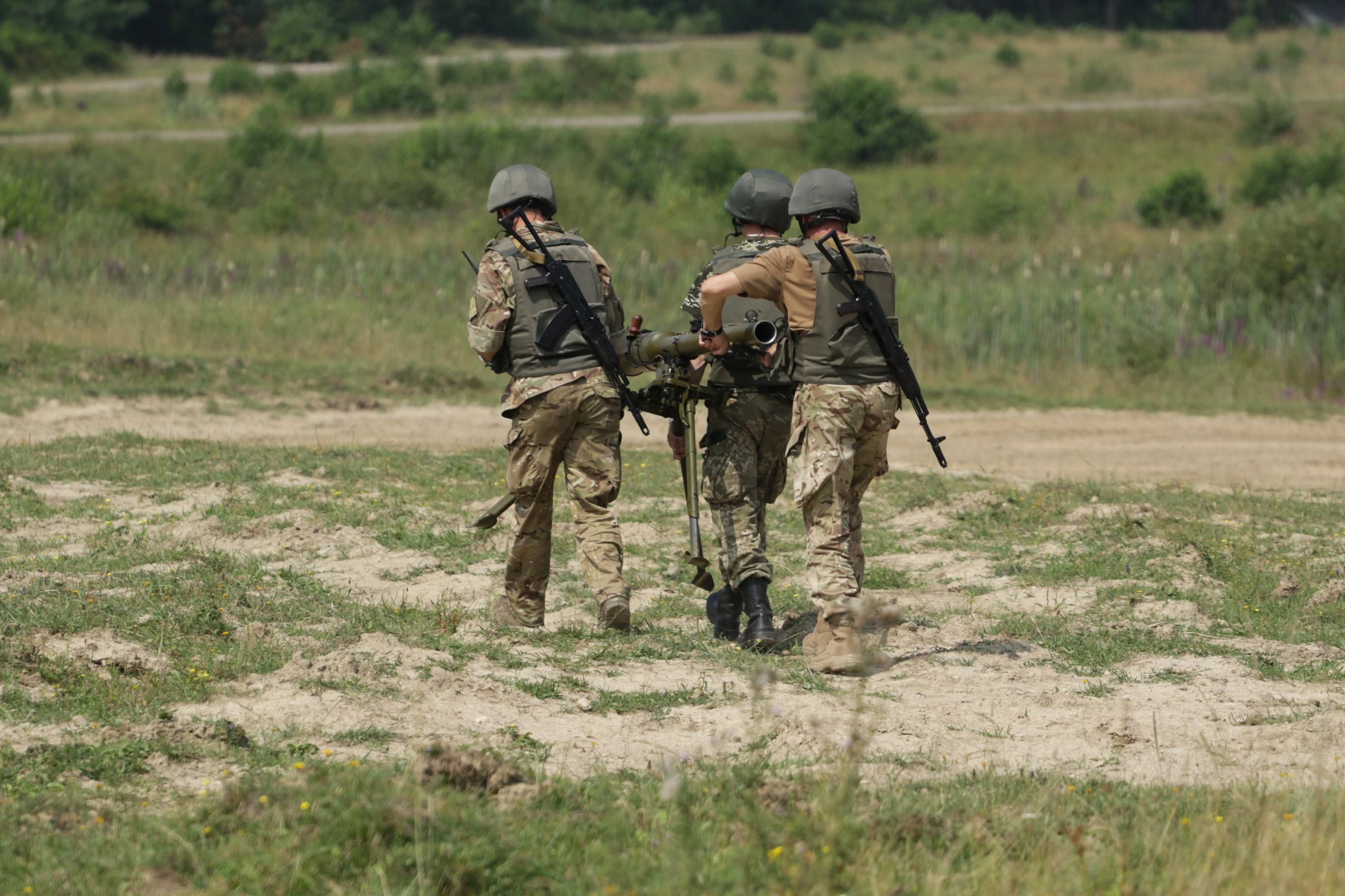Украинские военные Украинские военные