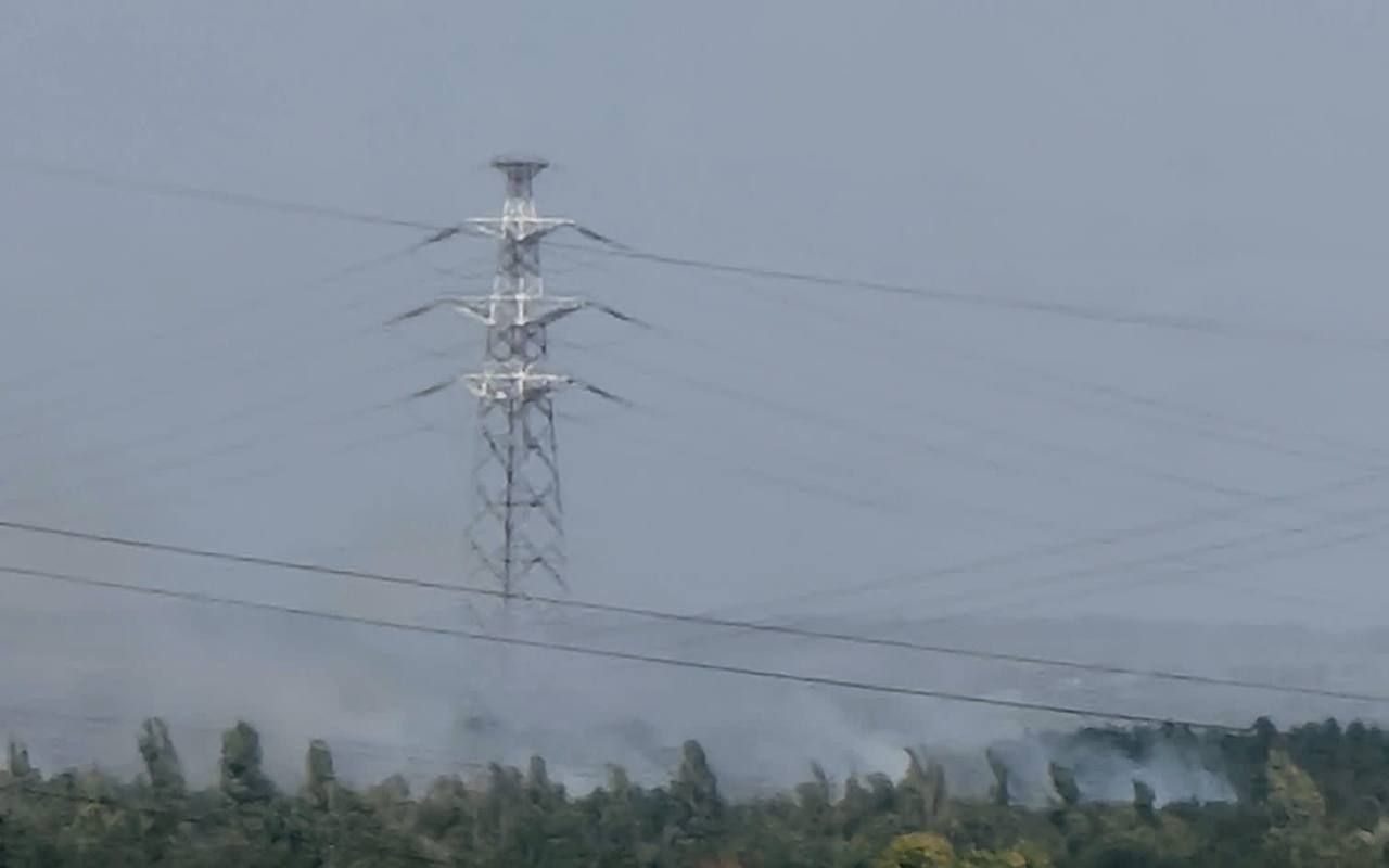 Пожар возле ЗАЭС в Энергодаре – Запорожская и Херсонская области без света Пожар возле ЗАЭС в Энергодаре – Запорожская и Херсонская области без света