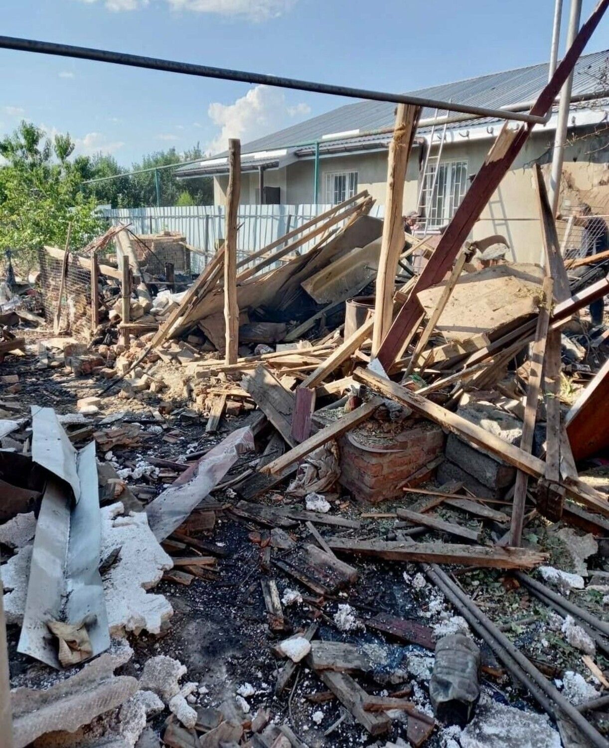 Обстріл Оріхова, фото ілюстративне Обстріл Оріхова, фото ілюстративне