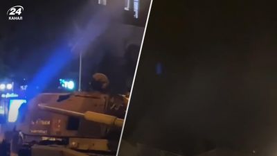 На Хрещатику у Києві – пожежа: центральну вулицю столиці затягло димом