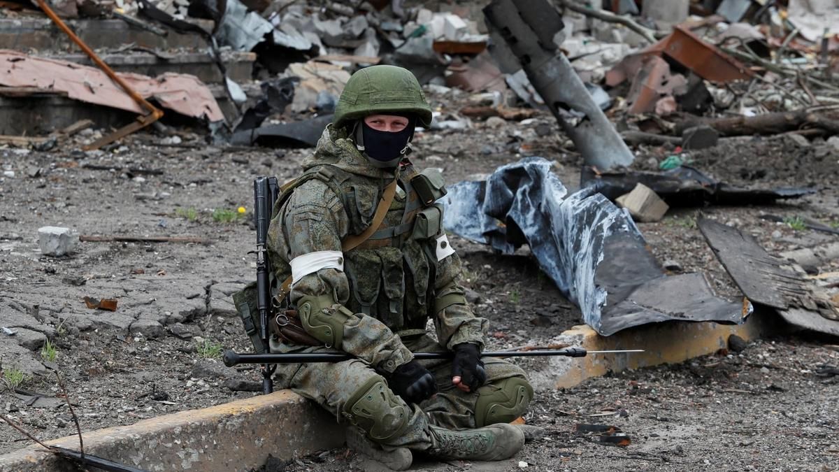 російські окупанти придумали, як уникнути участі у війні проти України за допомогою гранати